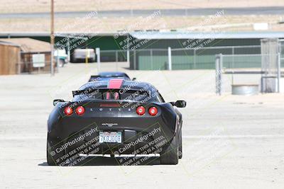 media/May-18-2022-Open Track Racing (Wed) [[f96b7d3cf4]]/Around the Pits/